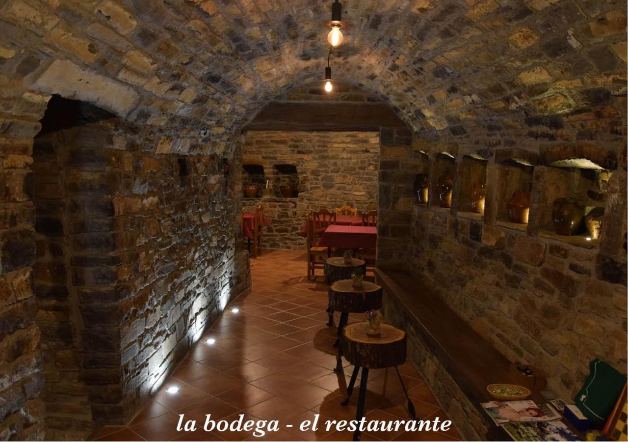 Casa Dueso Hotel El Pueyo de Araguás Eksteriør billede